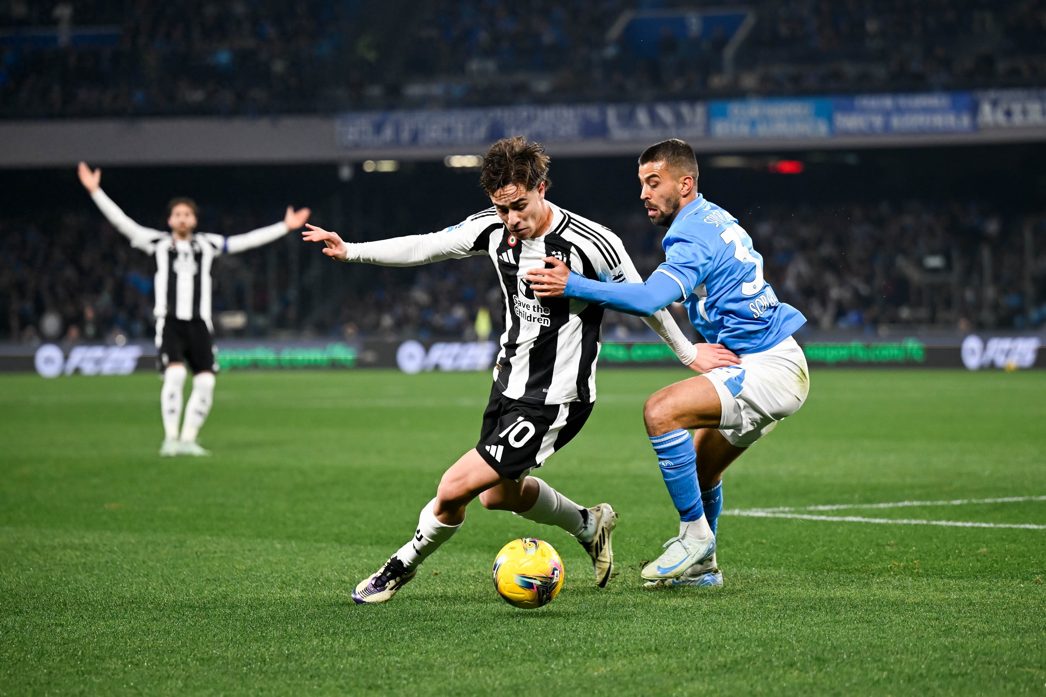 爱游戏体育app下载 -尤文图斯球员坎比亚索